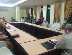 Jayusman Pimpin RDP Dengan Warga Komplek Mutiara Garuda