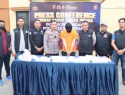 Tipu Puluhan Wanita Lewat Aplikasi Kencan, Ciko Berakhir di Kantor Polisi