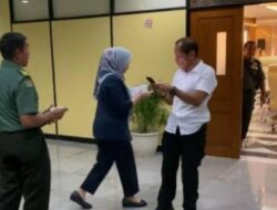Bagi-bagi Amplop Dirut Perumda NKR  Saat Rakor Revitalisasi Pasar Kutabumi Bikin Geger