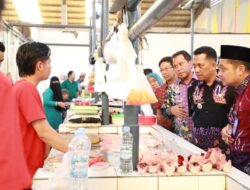 Jelang Akhir Ramadhan, Pj Bupati Tangerang Cek Harga dan Ketersediaan Kebutuhan Pokok