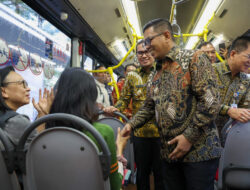 Gubernur Banten dan DKI Jakarta Resmikan Operasional TransJakarta Blok M-Alam Sutera