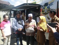 Kawatir Ada yang Pingsan, Bupati Pandeglang Siagakan Layanan Kesehatan di Samsat Selama Pemutihan PKB