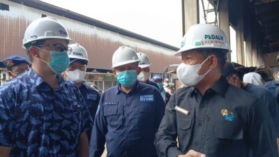 Dua Pabrik Peleburan Baja di Kawasan Milenium Tangerang Disegel Menteri LH