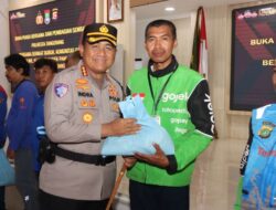 Aksi Sosial Polresta Tangerang: Ojol dan Opang Terima Bantuan Sembako Jelang Idulfitri