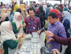 Tombelor, Camilan Khas Kresek Jadi Buruan di Bazar Ramadan Pemkab Tangerang